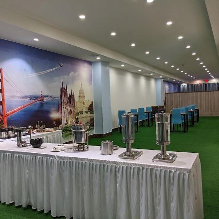 Hotel Americano การาปัน ภายนอก รูปภาพ