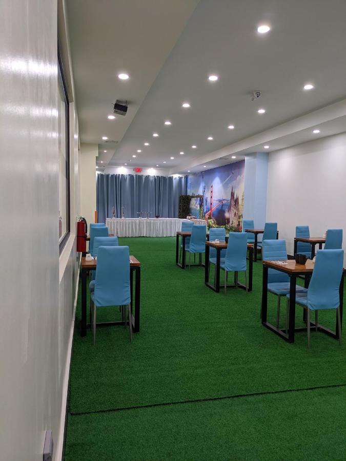 Hotel Americano การาปัน ภายนอก รูปภาพ