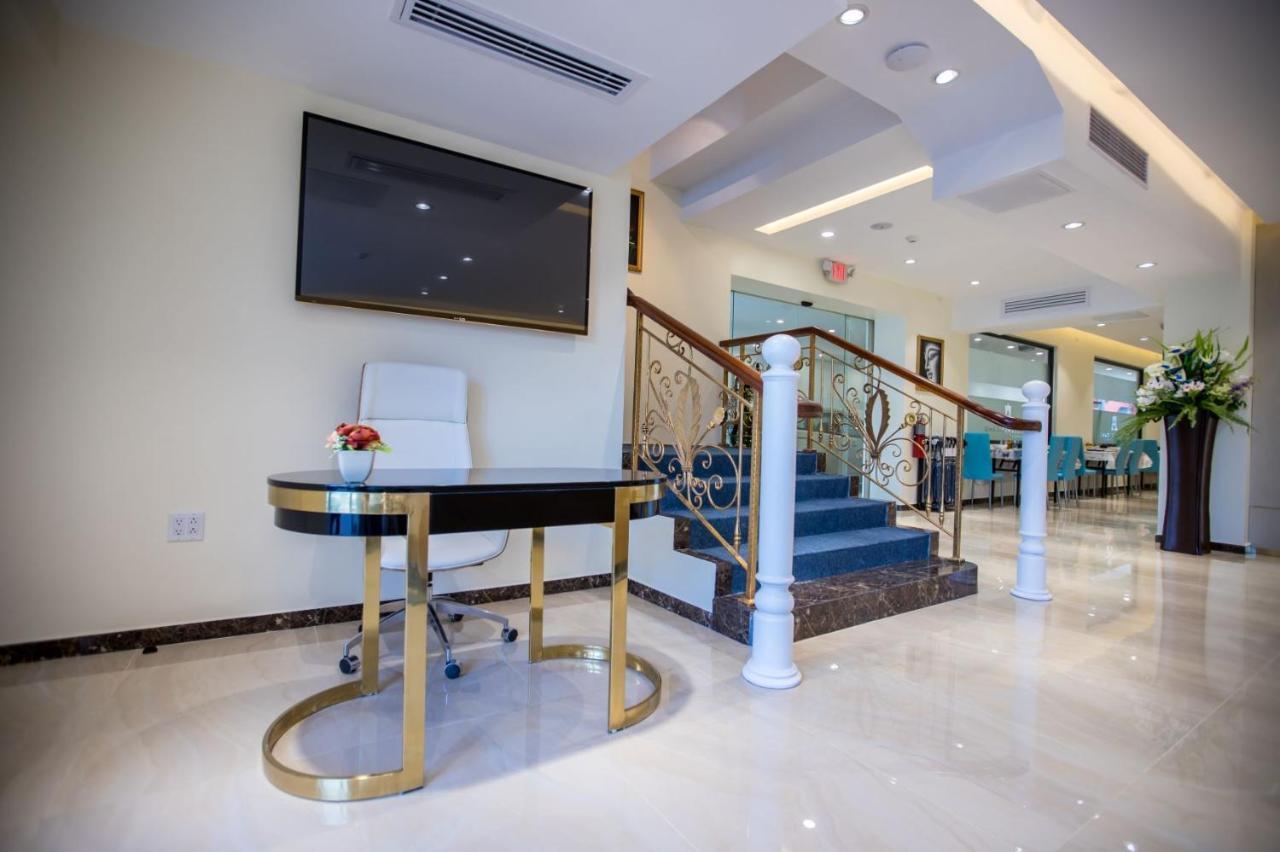 Hotel Americano การาปัน ภายนอก รูปภาพ