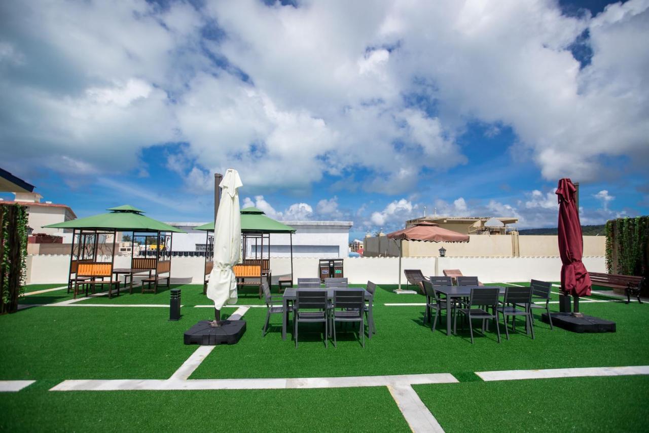 Hotel Americano การาปัน ภายนอก รูปภาพ